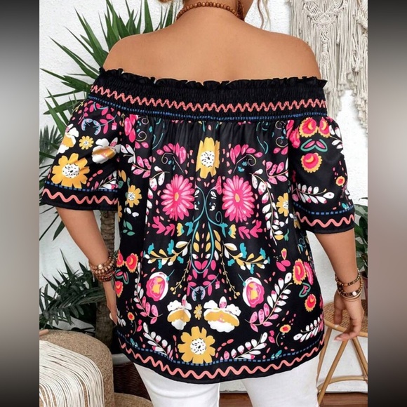 Plus size boho floral print off shoulder  blouse - Picture 3 of 6